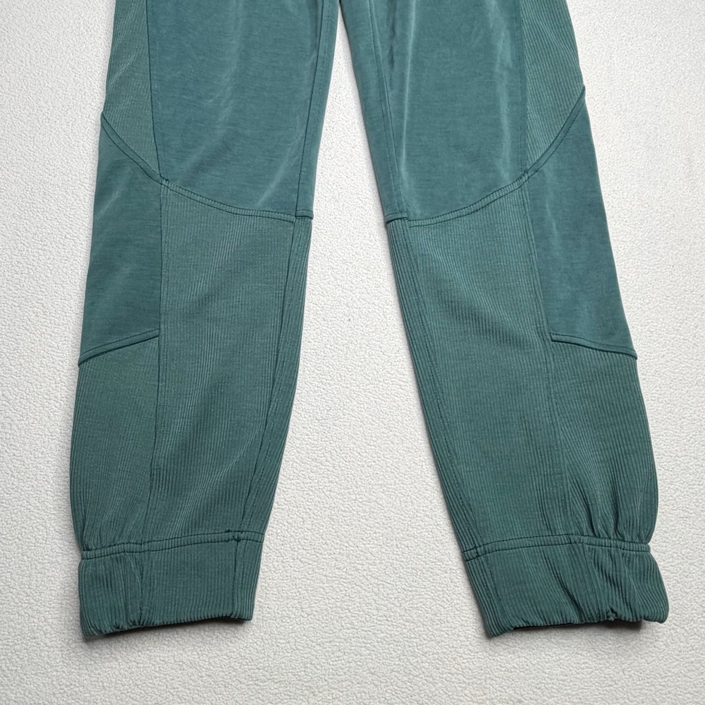 Lululemon Brushed Softstreme Ribbed High-Rise Jogger•Green Jasper - Picture 10 of 16